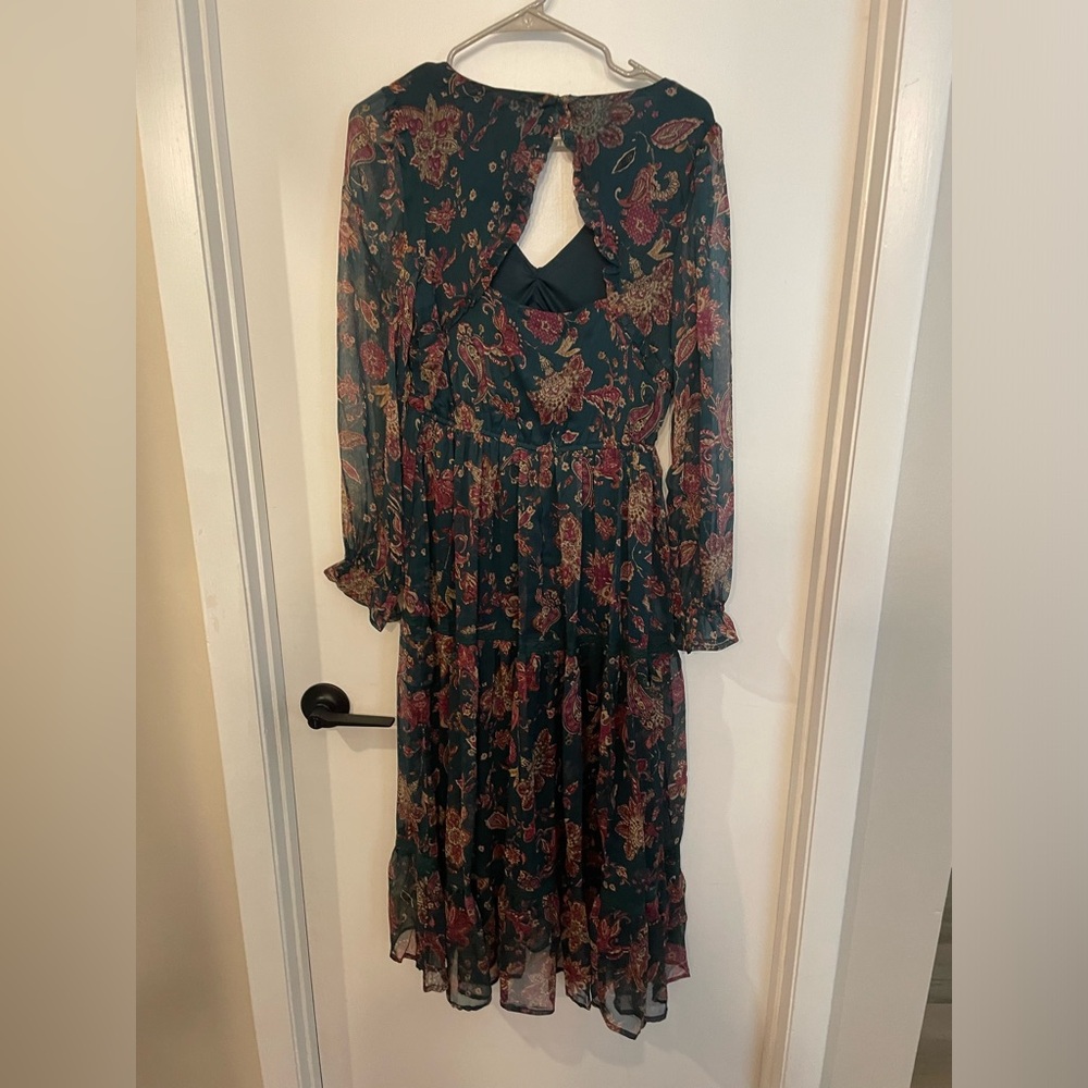 NWT Band of the Free BOG Dress Small Run the World Pine Berry Boho Floral Flowy - Picture 8 of 9